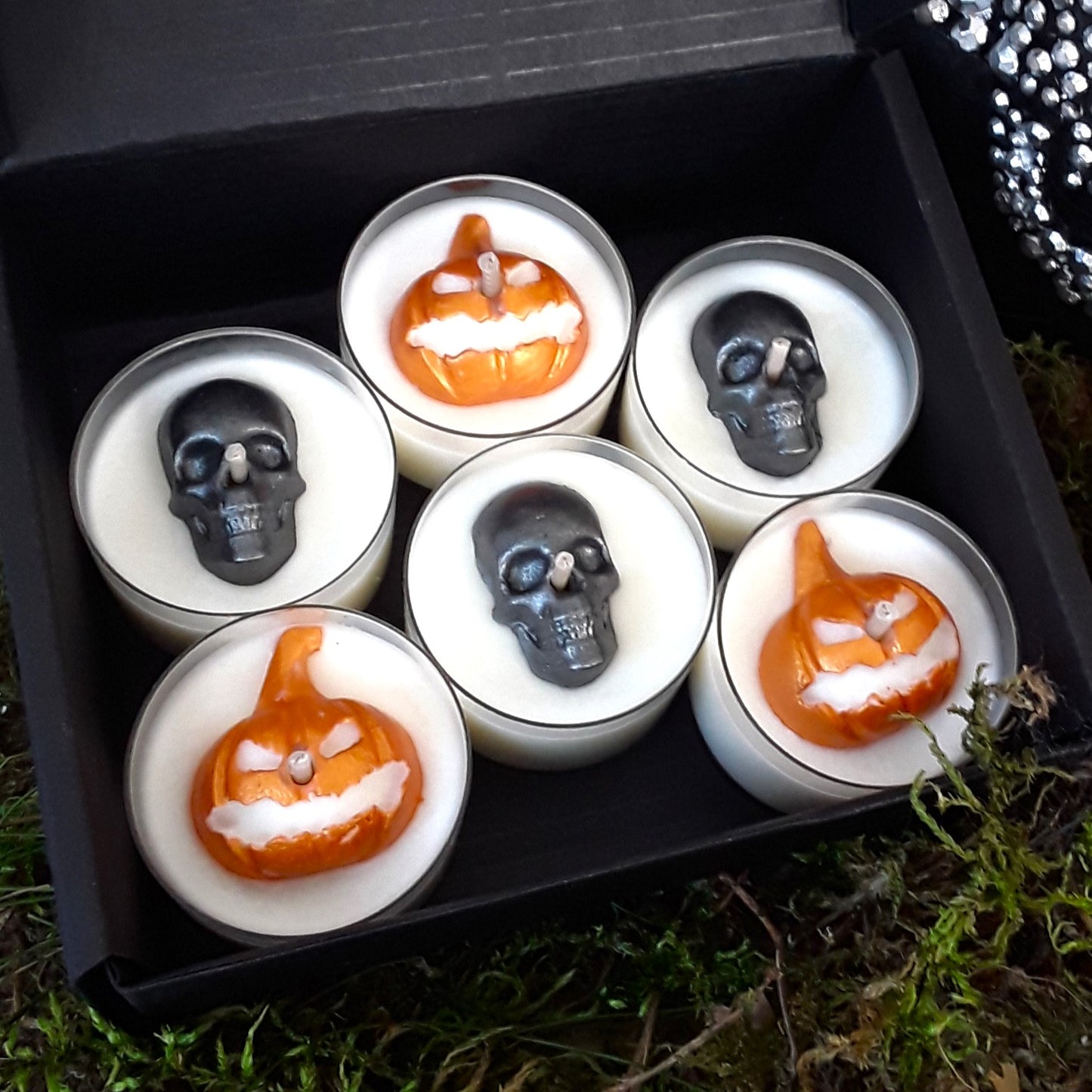 Haunted Graveyard Verpackung mit Teelichtern liegend