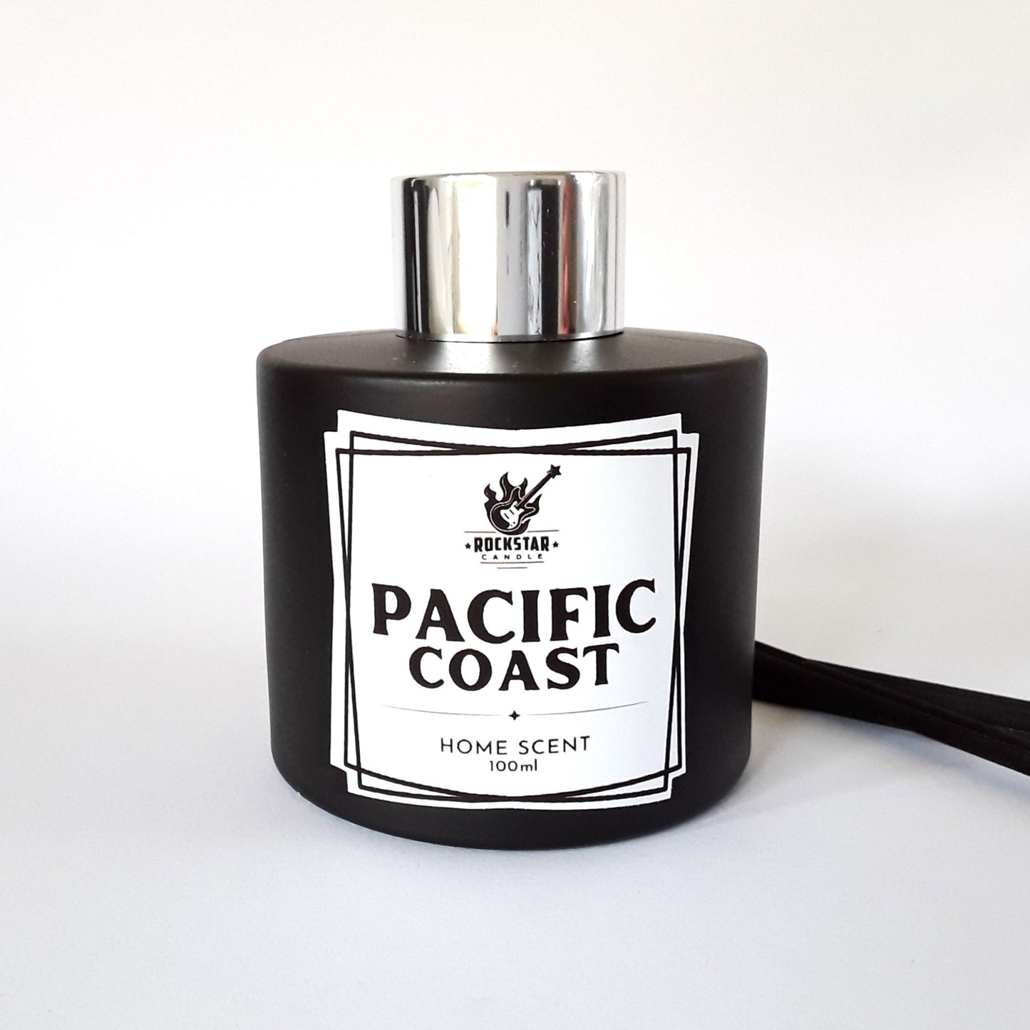 Reed Diffuser Pacific Coast schwarz mit Faserstäbchen Detailfoto
