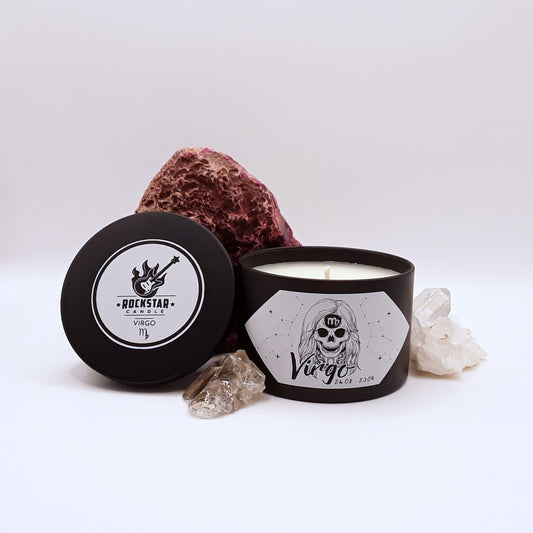 Kerze Virgo Produktfoto mit Deko