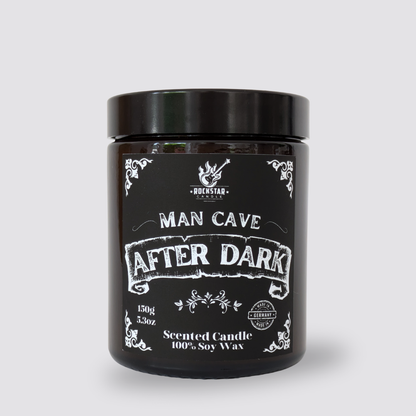 Man Cave After Dark Duftkerze dunkle Kirsche für Männer Produktfoto mit Deckel